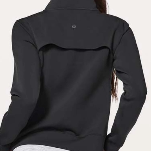Lululemon sweatshirt/pullover - Picture 3 of 3